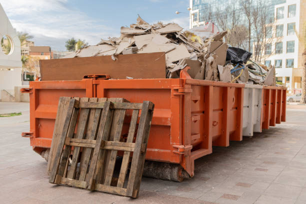 Best Trash Removal Near Me  in De Kal, TX